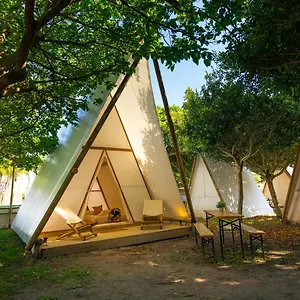 Kampaoh Trafalgar Campsite
